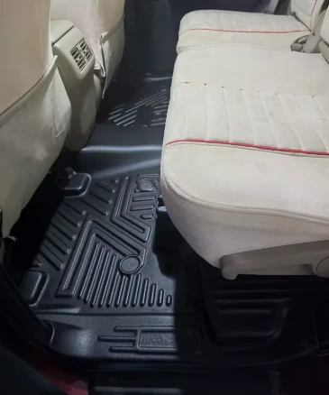 Tapete instalado en un Mazda 3 2023